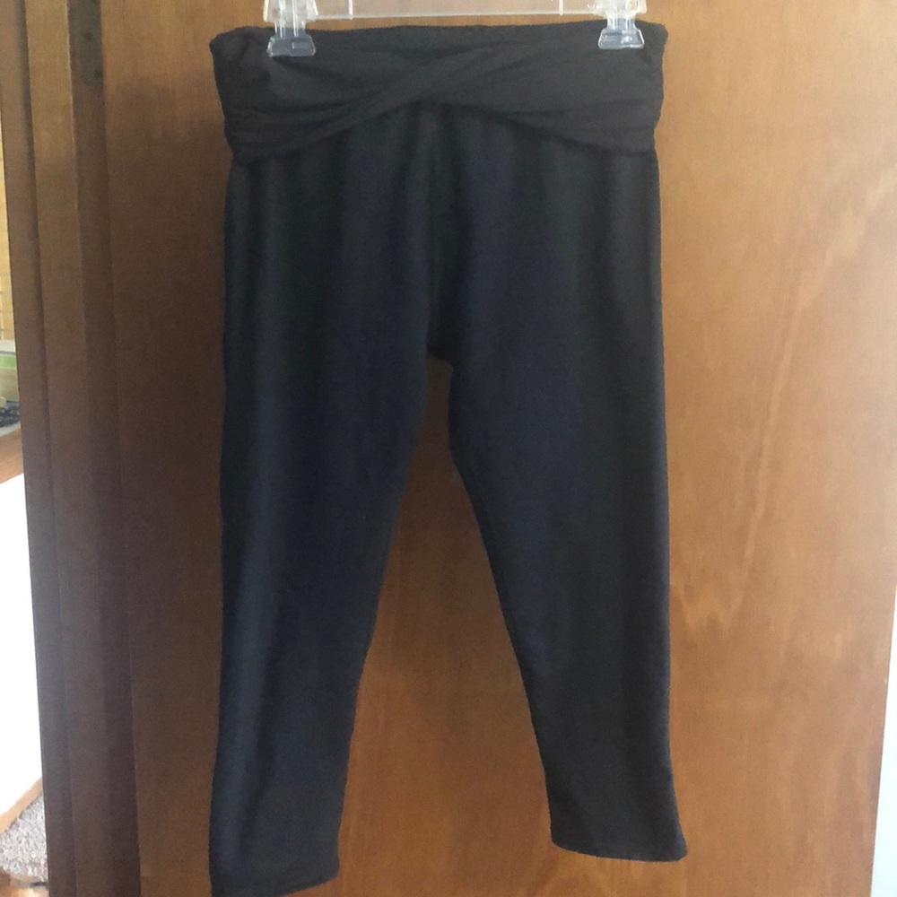 Fabletics Capri